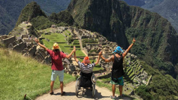 Argentino ajudou amigo cadeirante a visitar Machu Picchu