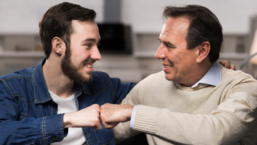 Atitudes suas que incomodam seus filhos adultos