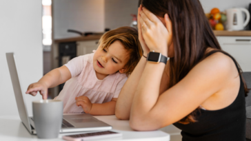 É normal gostar um pouco menos dos filhos às vezes