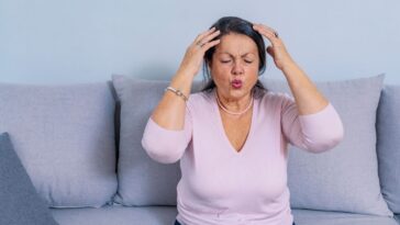 Problemas de saúde que podem chegar com a menopausa