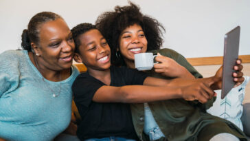 Ser mãe solo e criar um filho sozinha não é errado