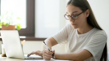 como ajudar adolescentes a estudar