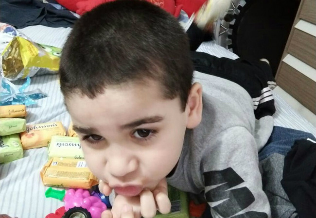 menino de 5 anos morto pela irmã