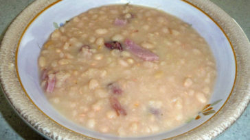 sopa de feijão