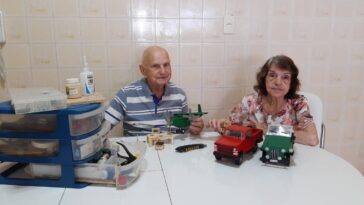 sr walter cria brinquedos na quarentena