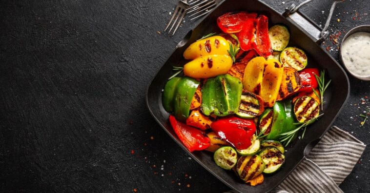 verduras e legumes no forno